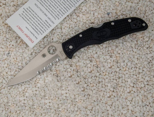 Складной нож Spyderco Endura 4 - 10PSBK фото 6 Складной нож Spyderco Endura 4 - 10PSBK фото 6